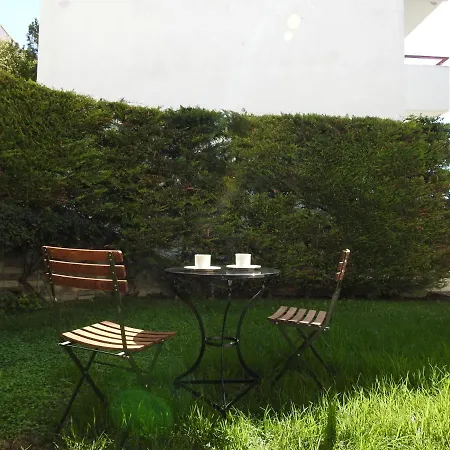 Konstantinos Nautilos *