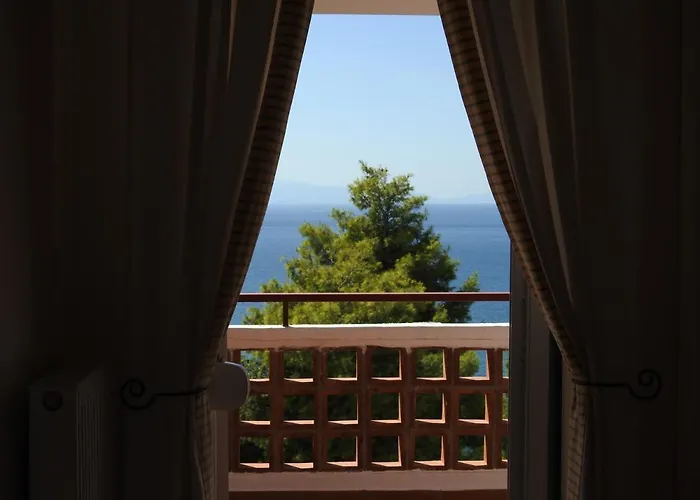 Konstantinos Nautilos *
