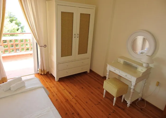 Konstantinos Nautilos Tatil Evi
